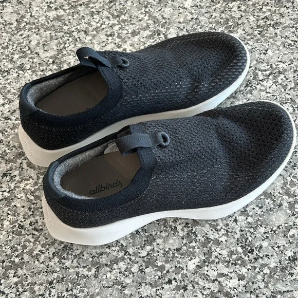 Allbirds Sneakers - Black Slip-On - Women’s Size 8.5 - Picture 4 of 8